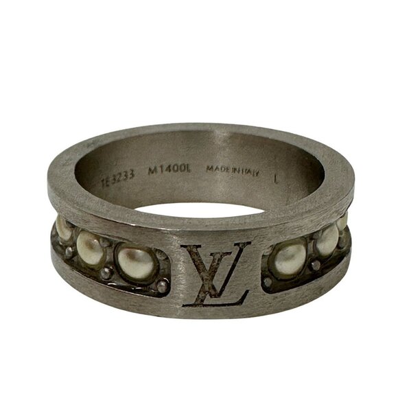 LOUIS VUITTON Gold Pearl Monogram Ring - Picture 1 of 7
